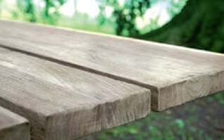 Mesa de madera maciza Heritage con tratamiento para el color y anti hongos