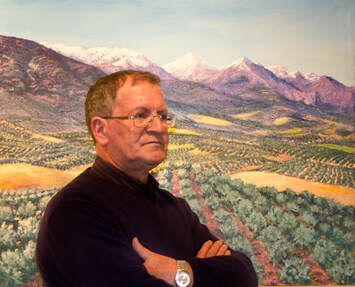 Ramón Moya con sus pinturas de La Costa del Sol en Patio Fuengirola